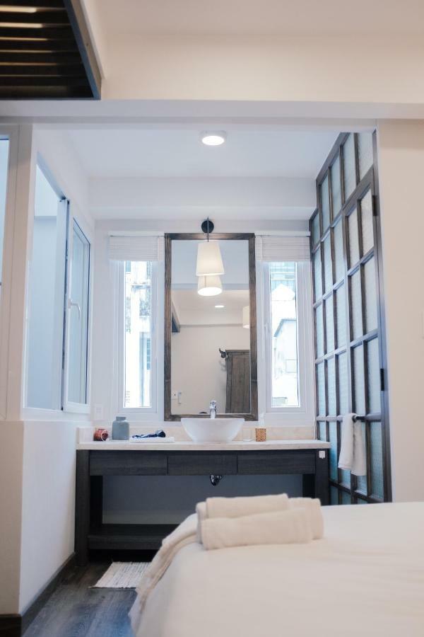 Mira Moon - Calmette Bed & Breakfast Ho Chi Minh City Exterior photo