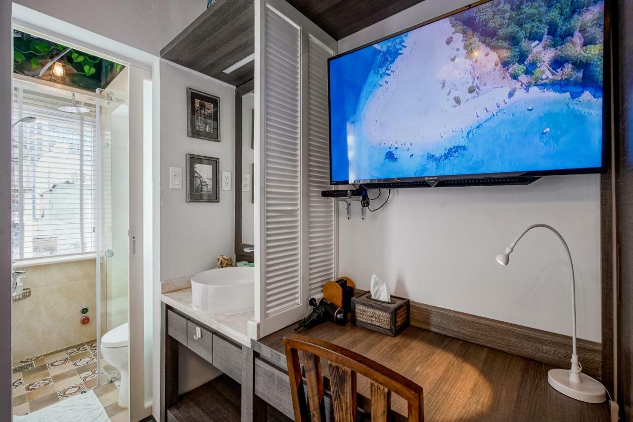 Mira Moon - Calmette Bed & Breakfast Ho Chi Minh City Exterior photo